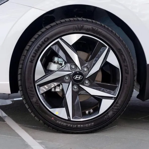 mam-xe-hyundai-elantra