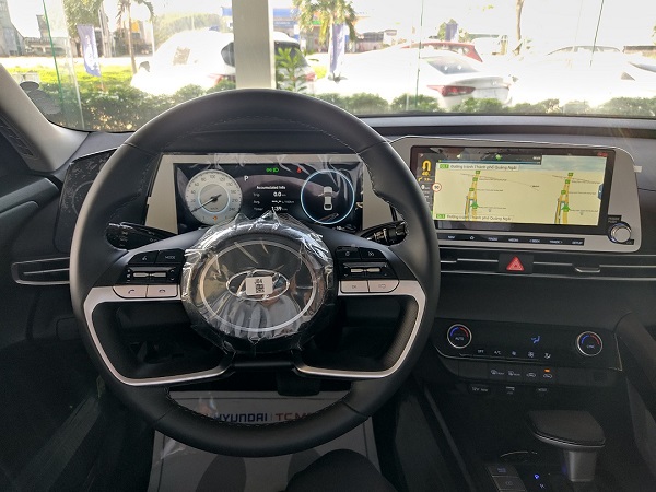 elantra 1.6 at